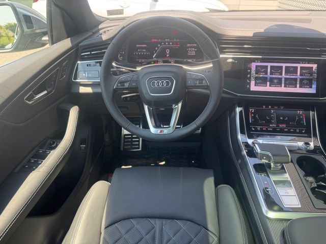 New 2025 Audi SQ8 Premium Plus AWD/4WD image 11