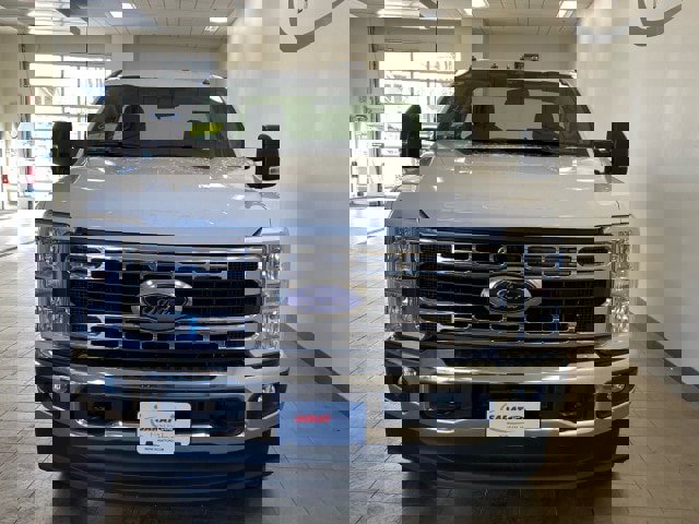 New 2025 Ford F350 XL w/ XL Chrome Package image 3