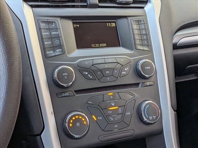 Used 2016 Ford Fusion SE image 6