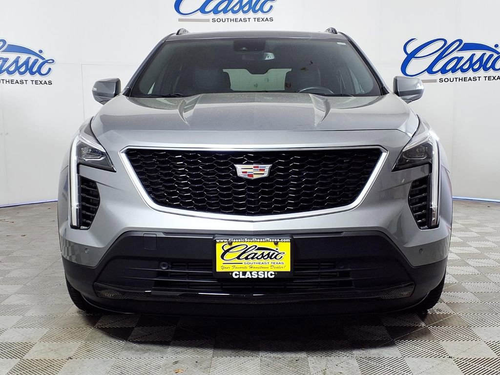 Used 2023 Cadillac XT4 Sport image 3
