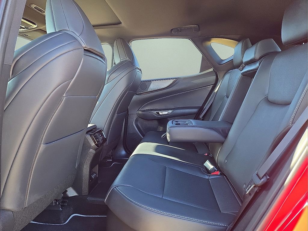 Used 2025 Lexus NX 450h+ F Sport image 14