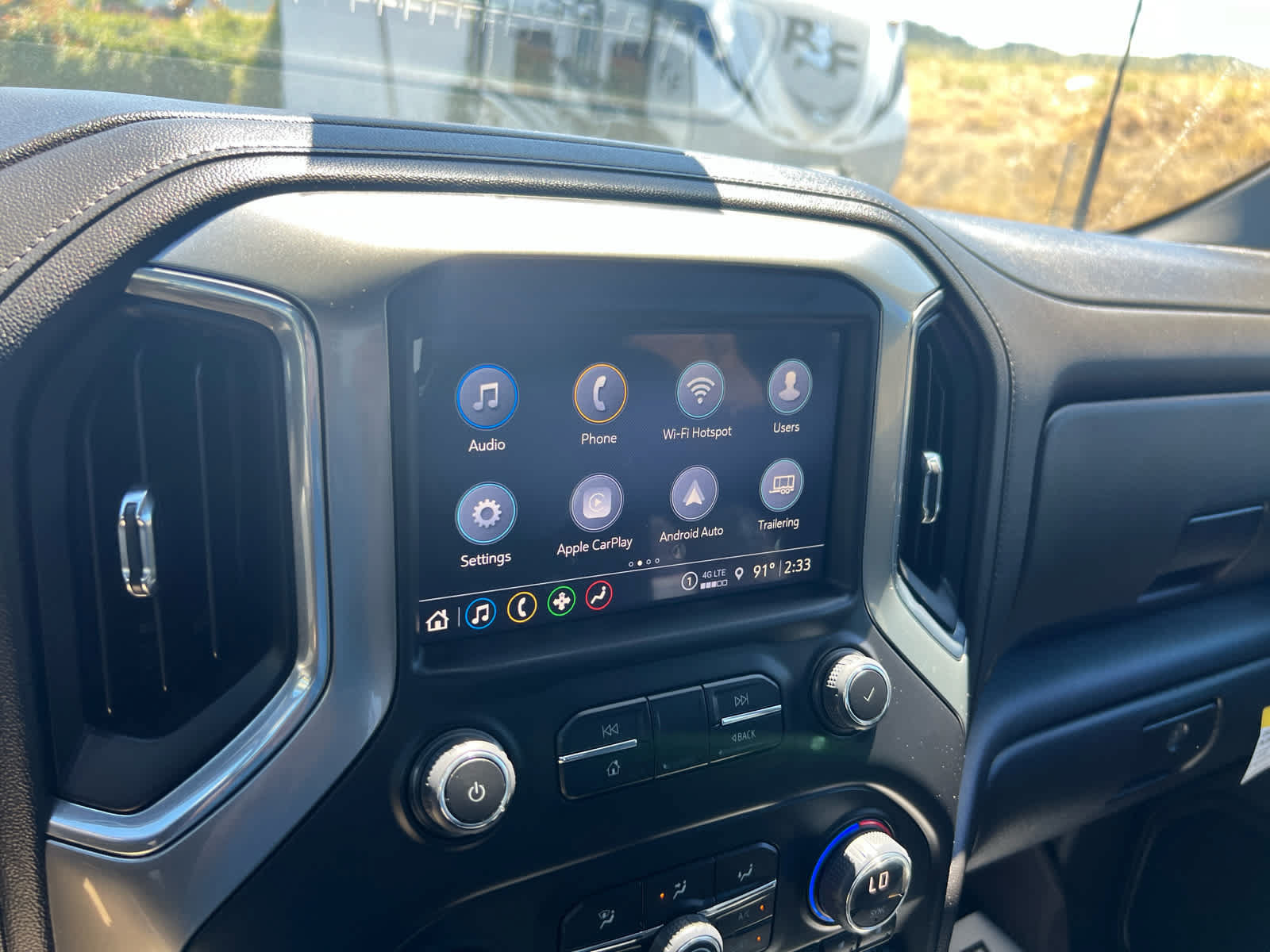 Used 2022 Chevrolet Silverado 2500 LTZ w/ LTZ Plus Package AWD/4WD image 19
