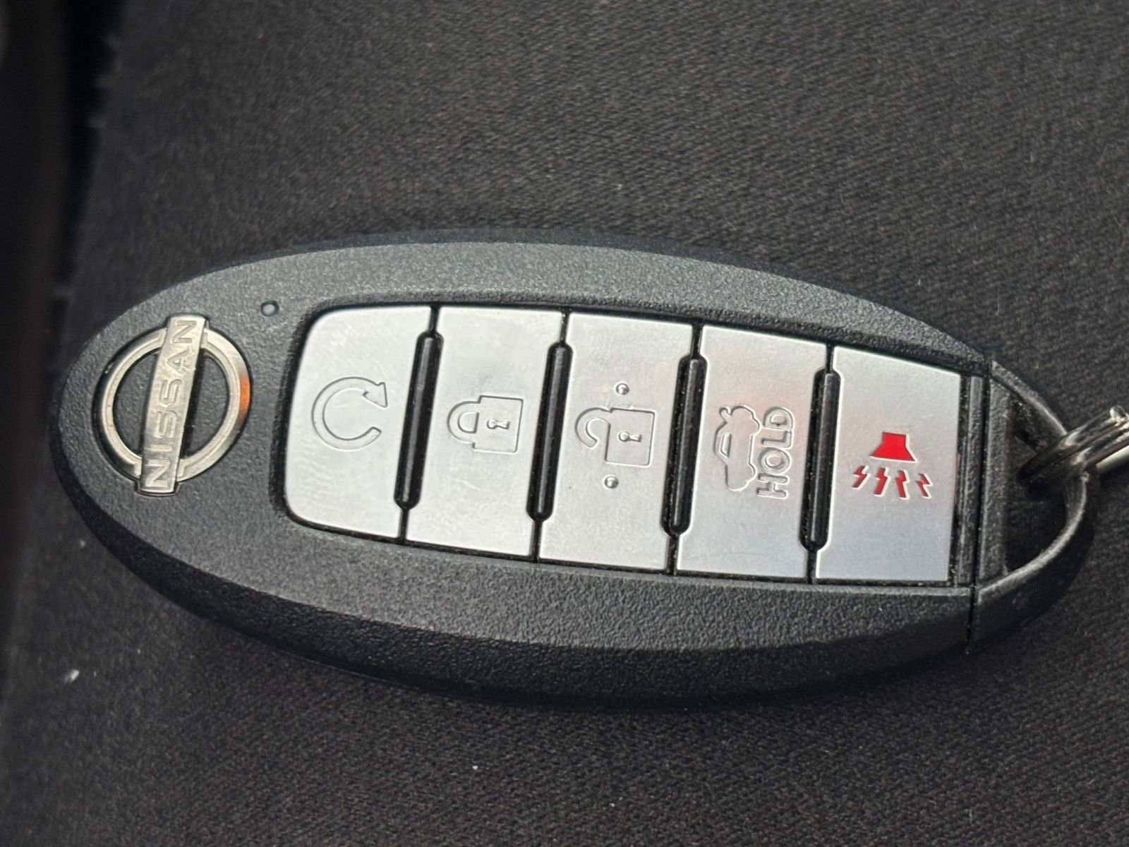 Used 2025 Nissan Altima 2.5 SV FWD image 21