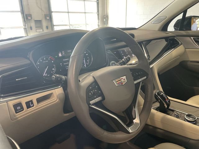Certified 2024 Cadillac XT6 Premium Luxury image 16