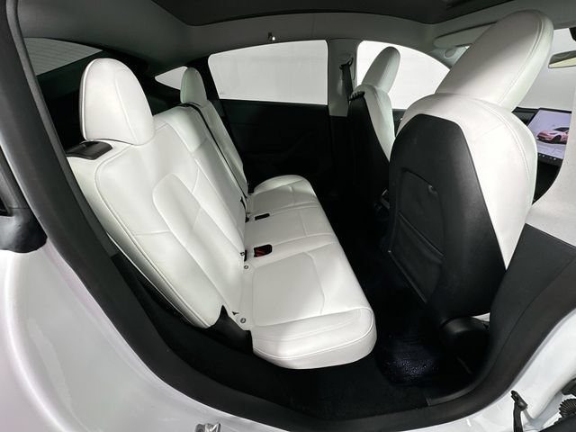 Used 2024 Tesla Model Y Performance AWD/4WD image 24