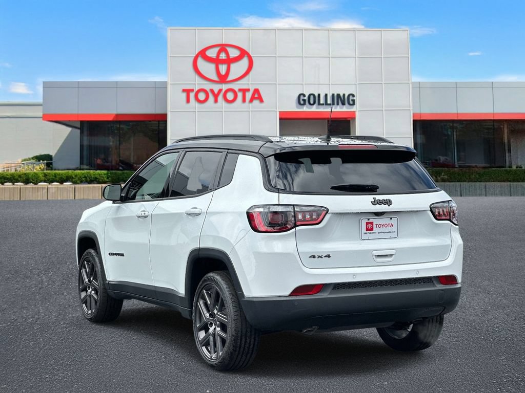 Used 2026 Jeep Compass Limited AWD/4WD image 4