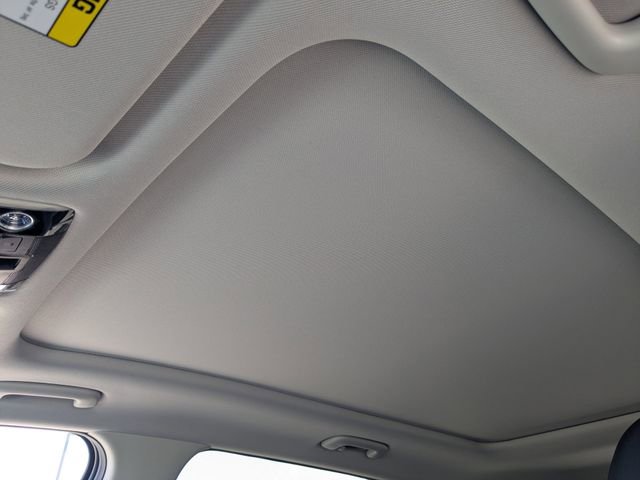 Used 2025 Kia Sorento EX w/ EX Panoramic Sunroof Package image 18