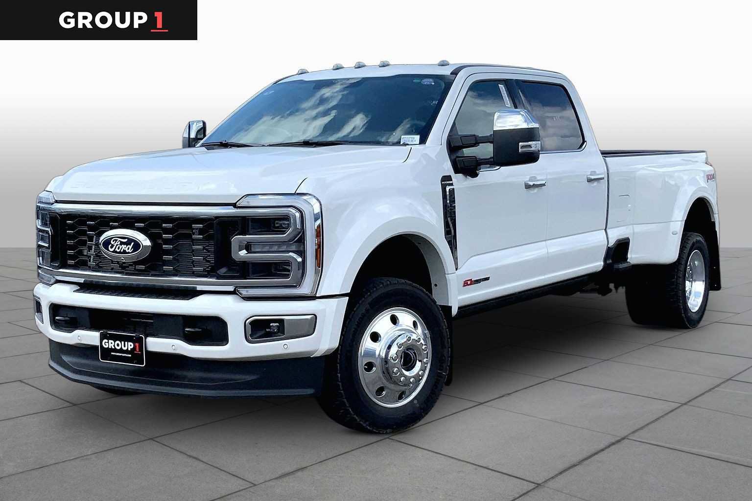 New 2027 Ford F450 Platinum w/ Platinum Plus Package AWD/4WD image 1