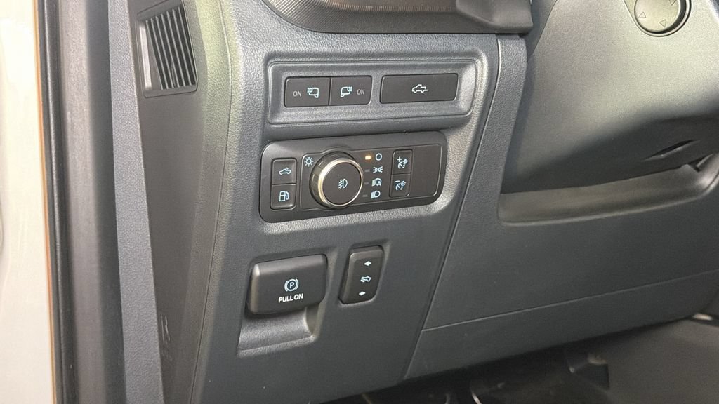 Used 2022 Ford F150 Platinum w/ Equipment Group 701A High AWD/4WD image 24