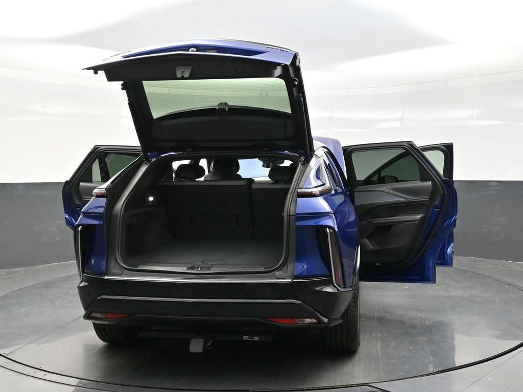 Certified 2024 Cadillac Lyriq Tech AWD/4WD image 35