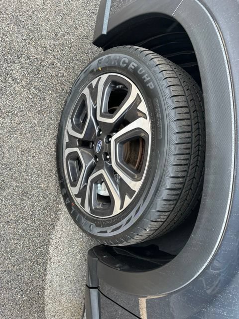 Used 2023 Subaru Ascent Touring AWD/4WD image 8