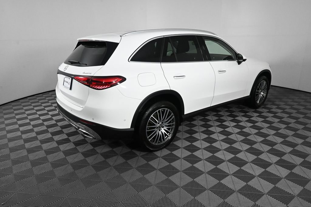 Used 2023 Mercedes-Benz GLC 300 4MATIC image 26