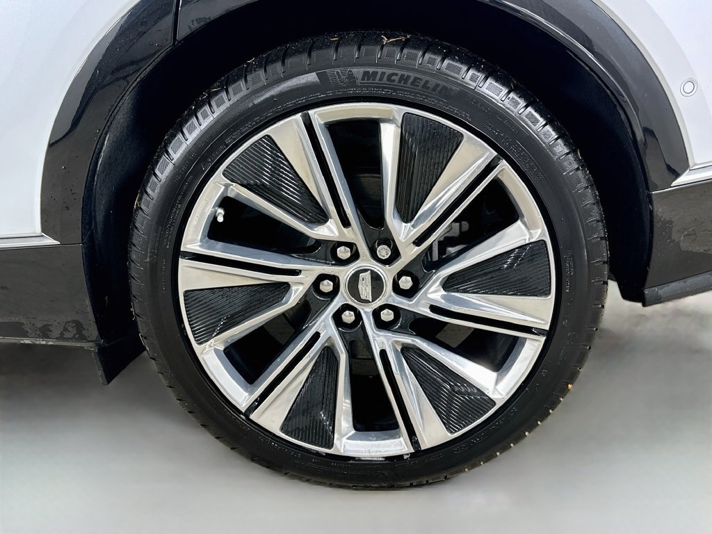 New 2026 Cadillac Lyriq Signature Luxury w/ Nappa Leather Package AWD/4WD image 39