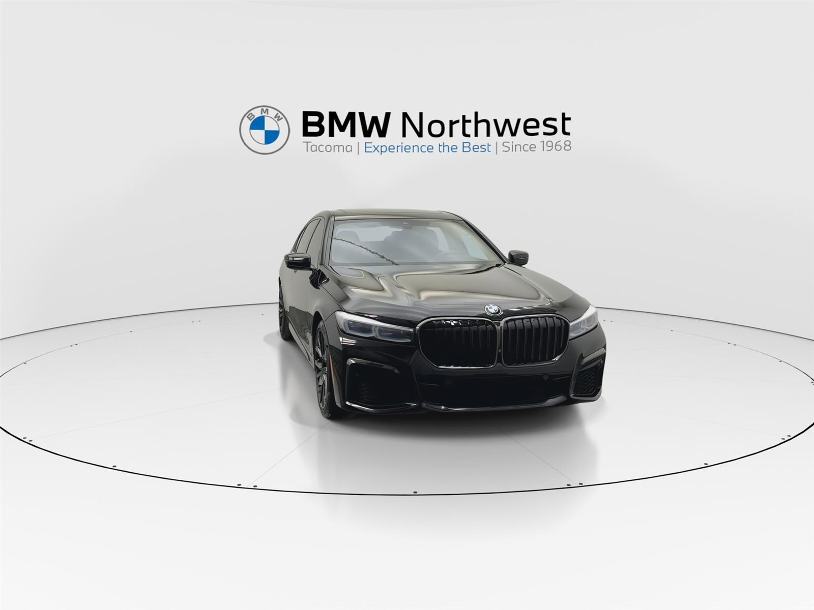 Used 2020 BMW 750i xDrive w/ Executive Package image 7