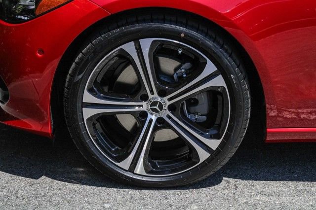 New 2025 Mercedes-Benz C 300 4MATIC Sedan image 11