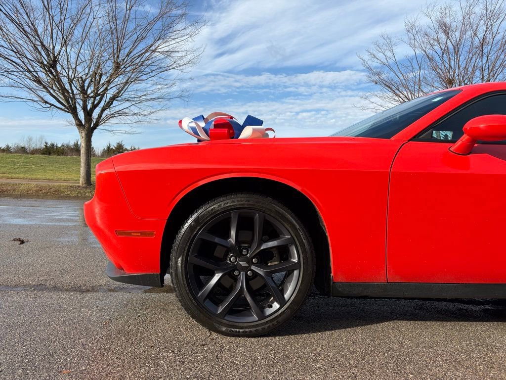 Used 2023 Dodge Challenger SXT w/ Blacktop Package image 10