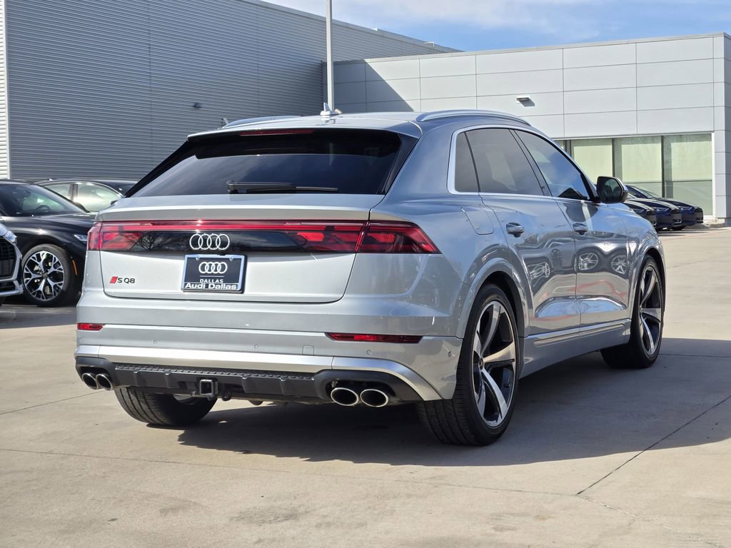 Used 2024 Audi SQ8 Prestige image 8