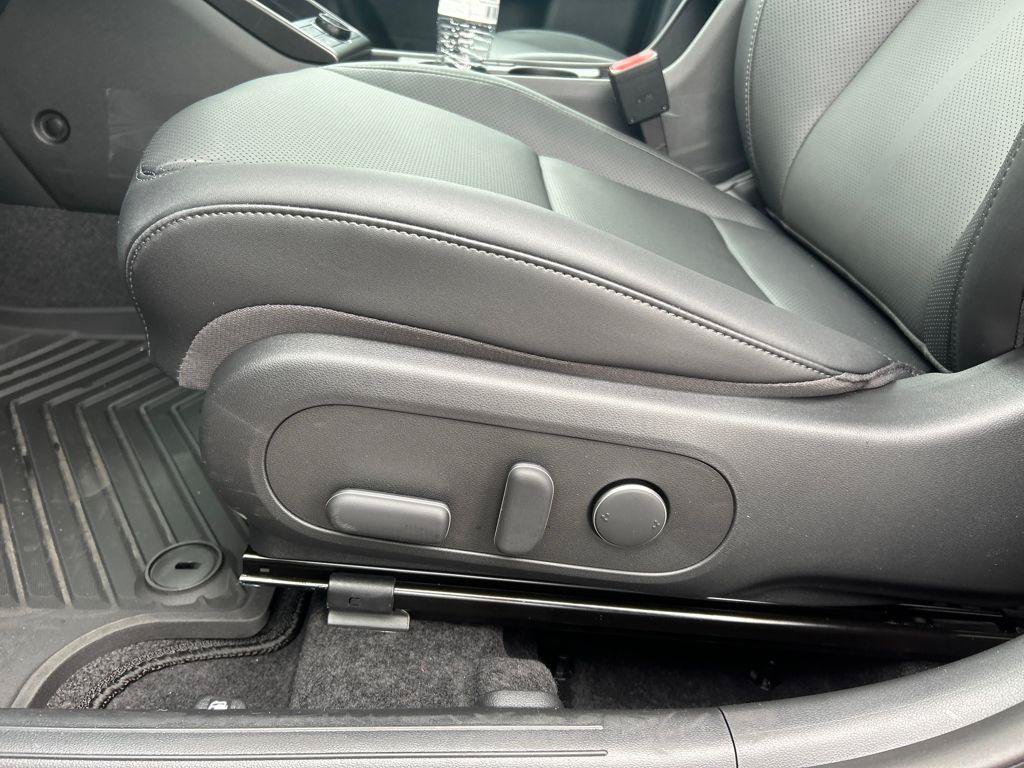 New 2026 Hyundai Kona Limited AWD/4WD image 15
