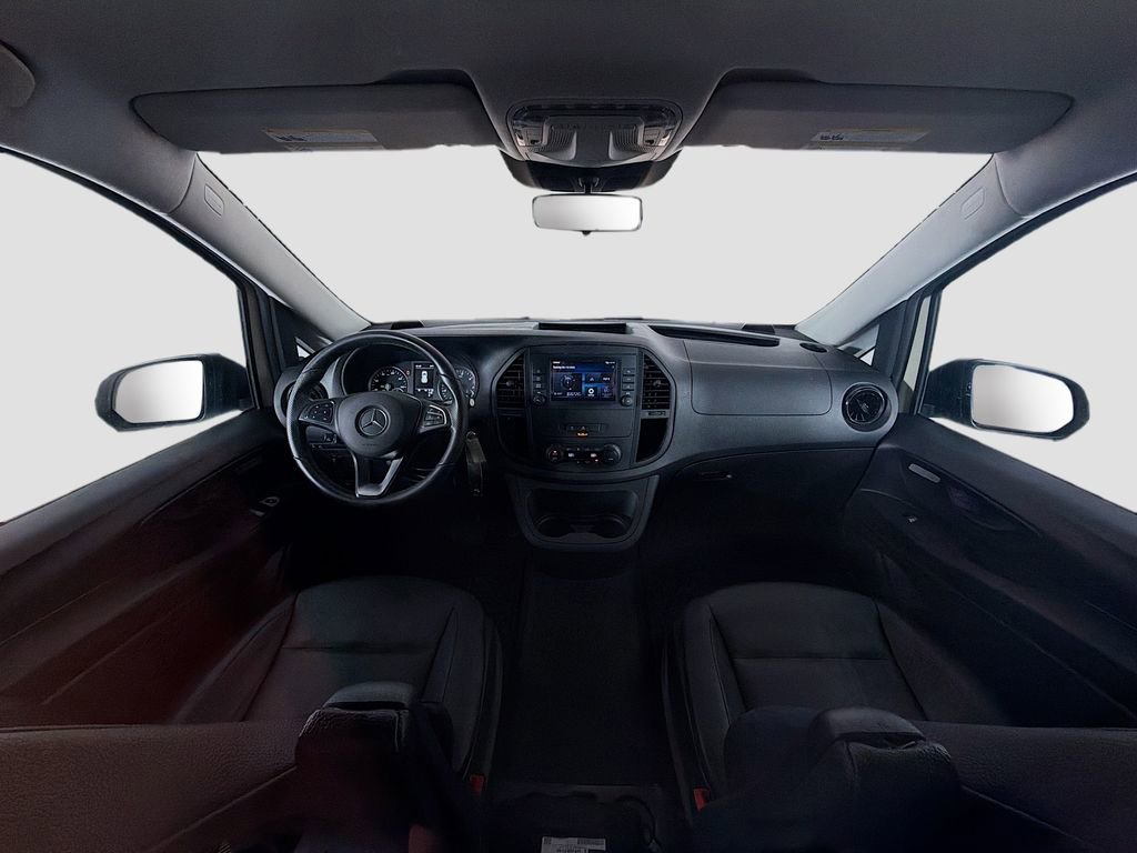 Used 2023 Mercedes-Benz Metris image 9