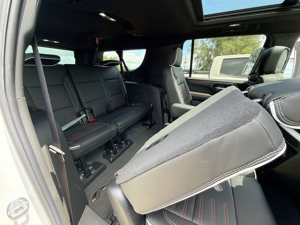 New 2026 GMC Yukon XL AT4 Ultimate AWD/4WD image 33