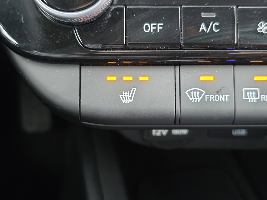 Certified 2024 Hyundai Elantra SEL w/ Convenience Package image 33