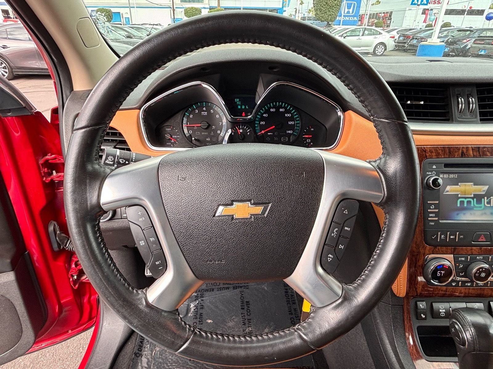 Used 2014 Chevrolet Traverse LT FWD image 23