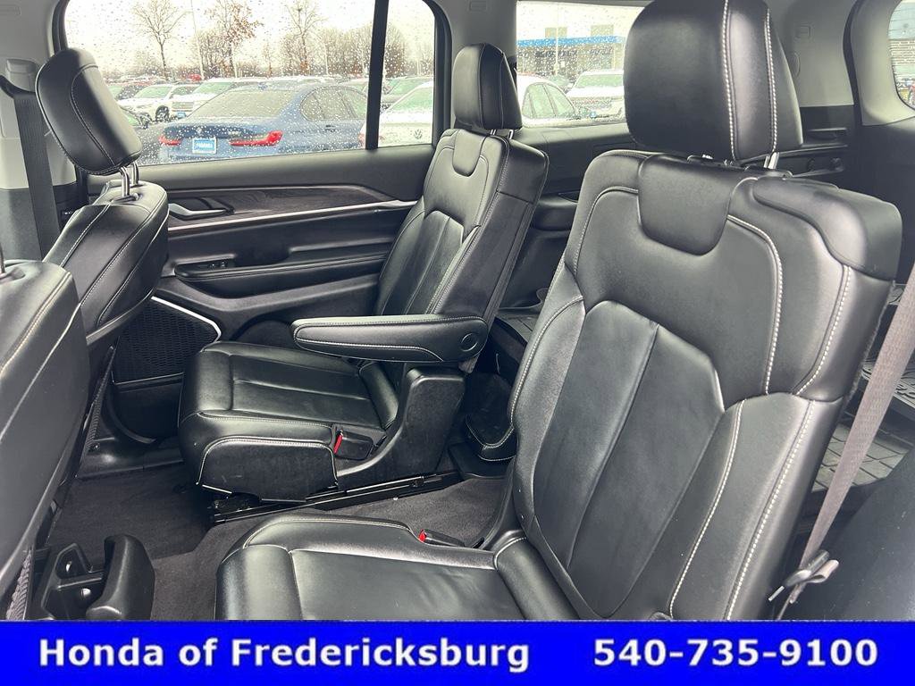 Used 2021 Jeep Grand Cherokee L Limited w/ Trailer Tow Group (B) image 29