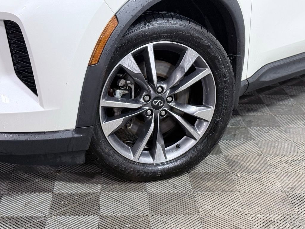 Used 2023 INFINITI QX60 Luxe w/ Vision Package image 2