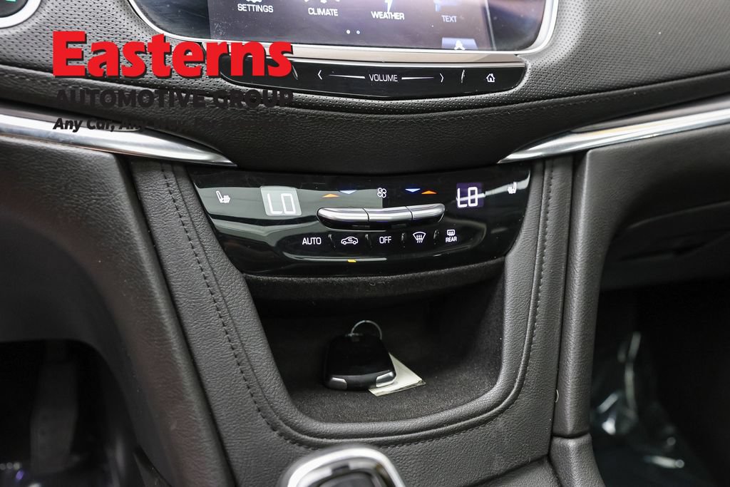 Used 2018 Cadillac XT5 Luxury w/ Driver Awareness Package AWD/4WD image 20