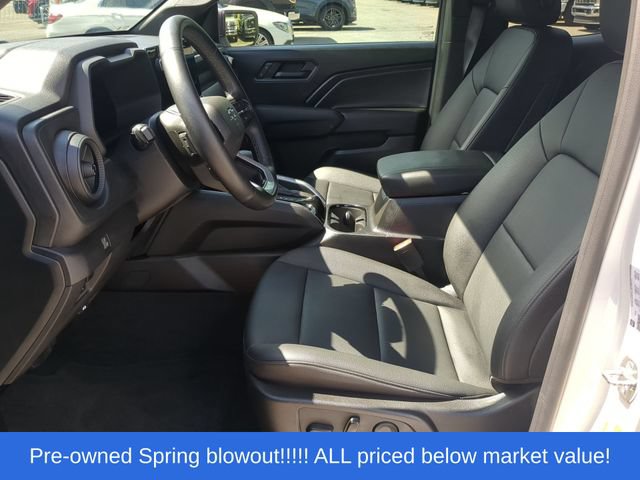 Used 2025 Chevrolet Colorado Trail Boss AWD/4WD image 23