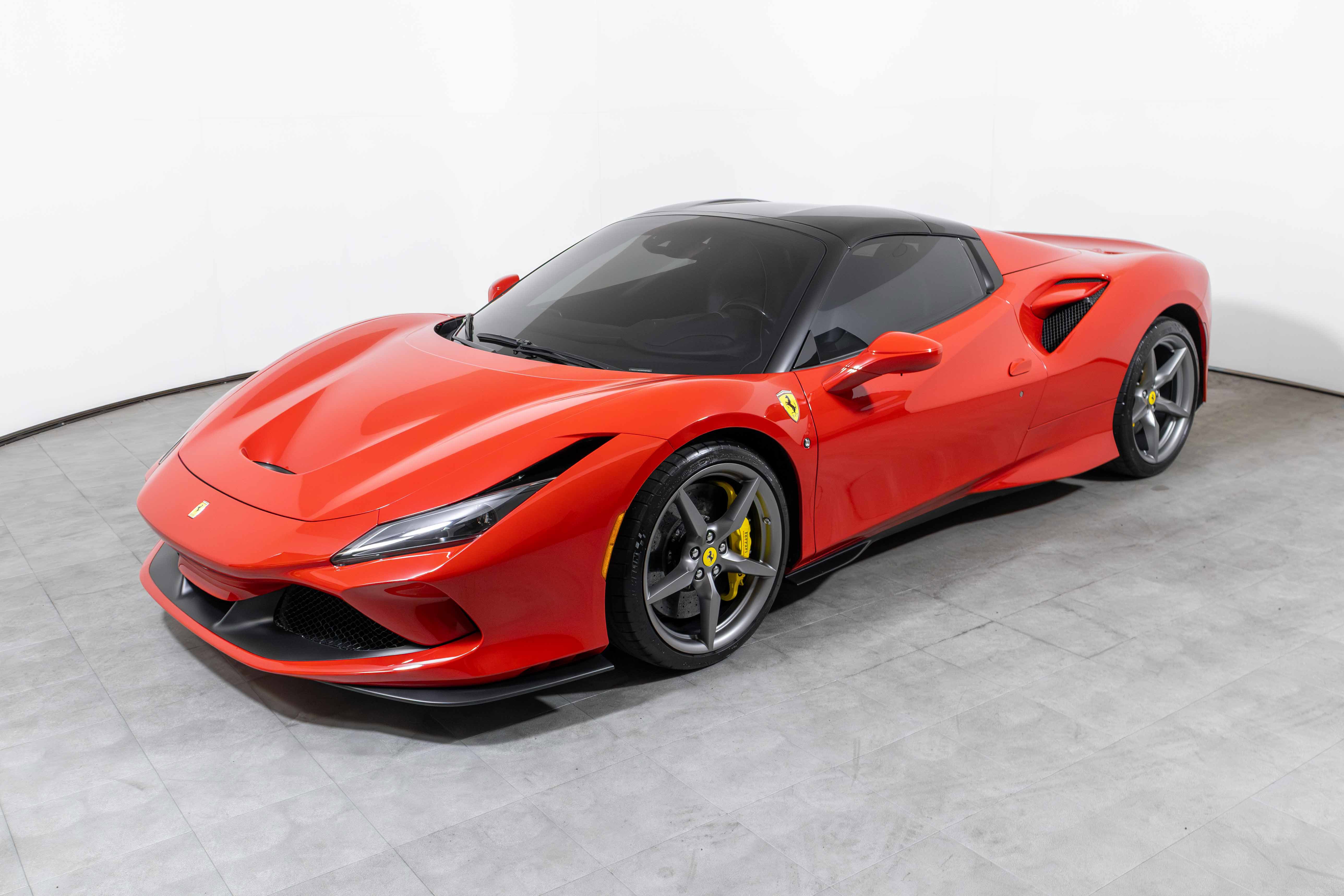 Certified 2023 Ferrari F8 Tributo image 9