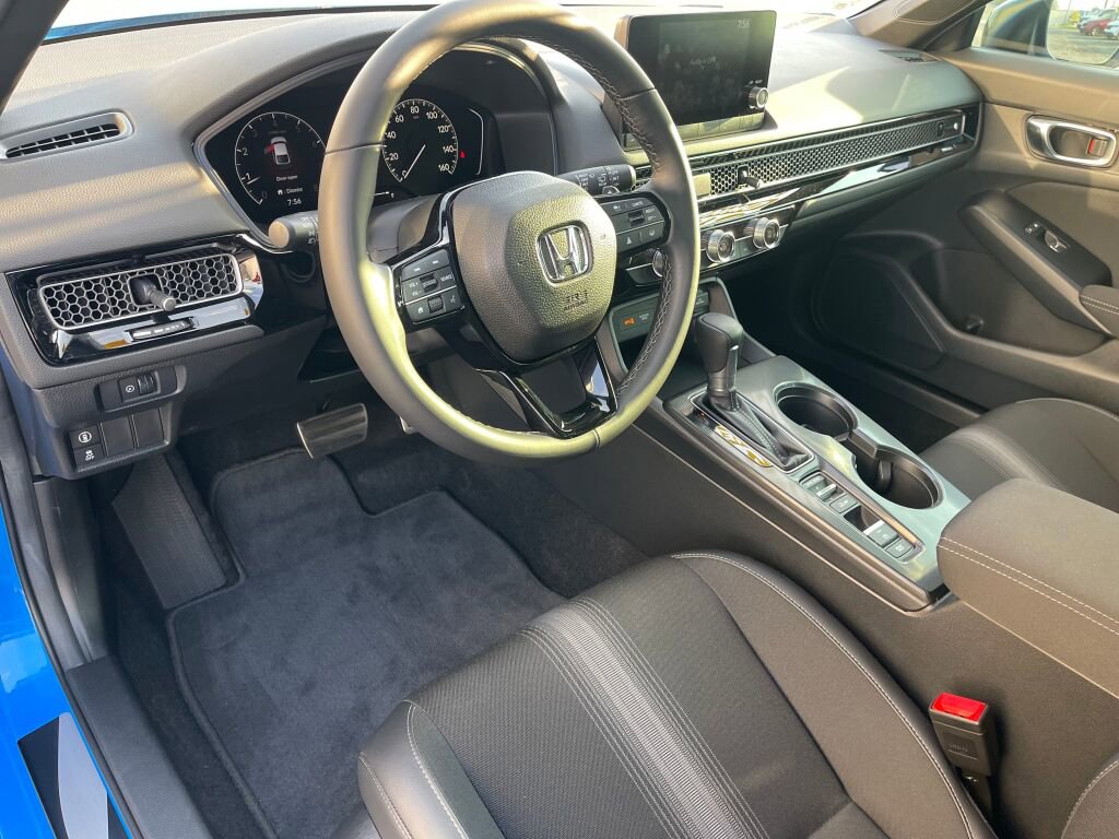 Used 2024 Honda Civic Sport image 5