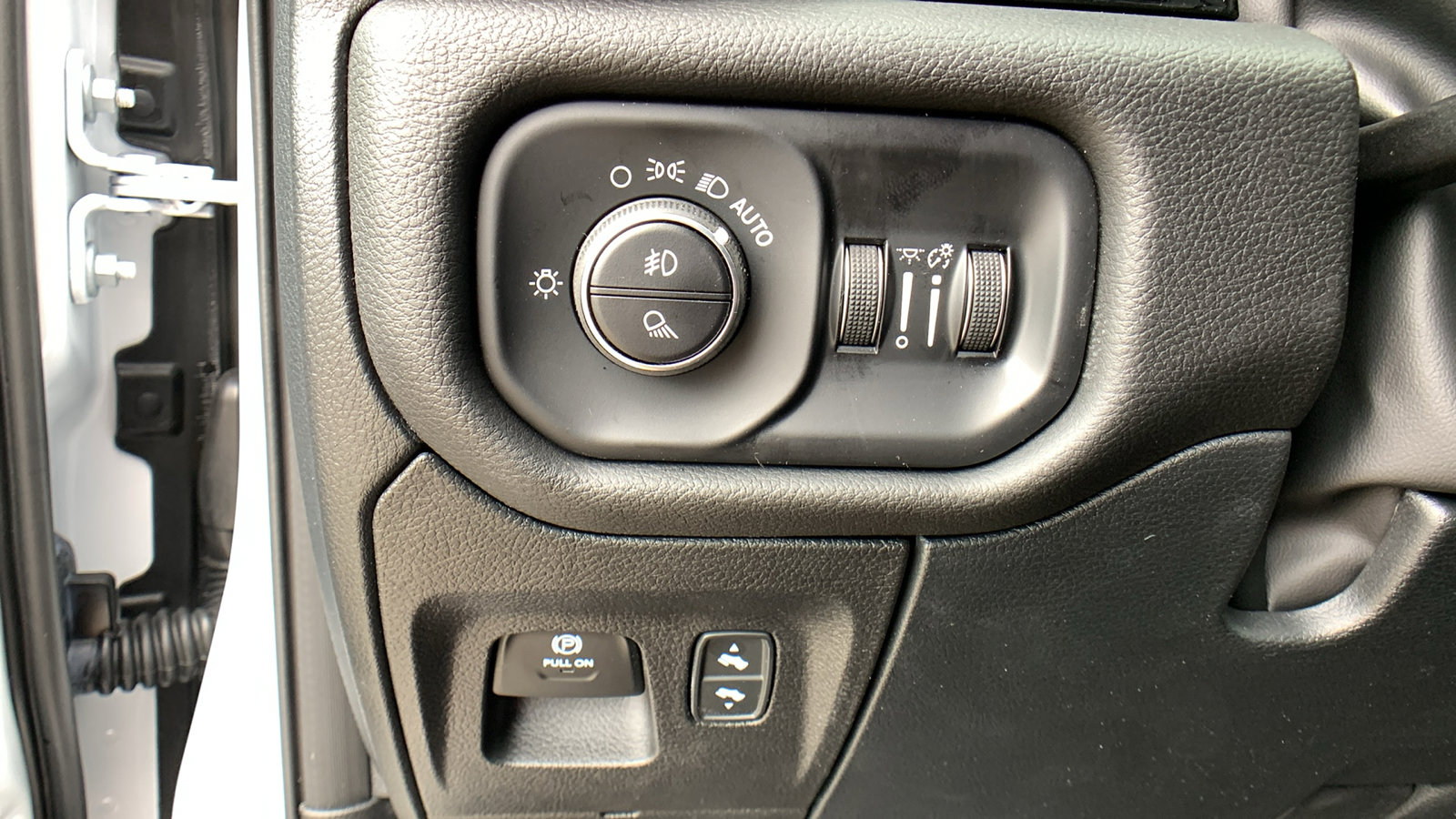 New 2025 RAM 1500 Laramie w/ Night Edition image 14