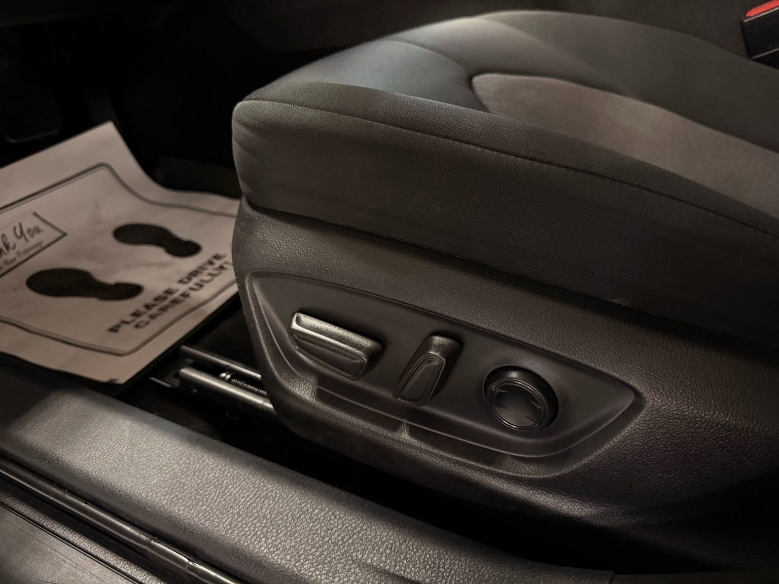 Used 2022 Toyota Camry LE image 35