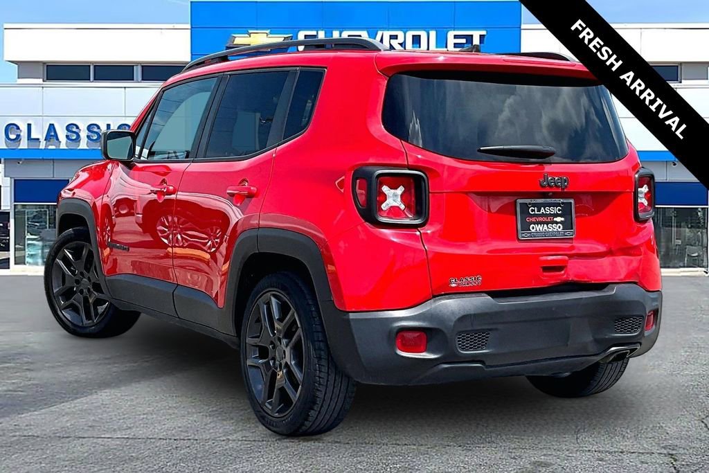 Used 2021 Jeep Renegade Latitude FWD image 4