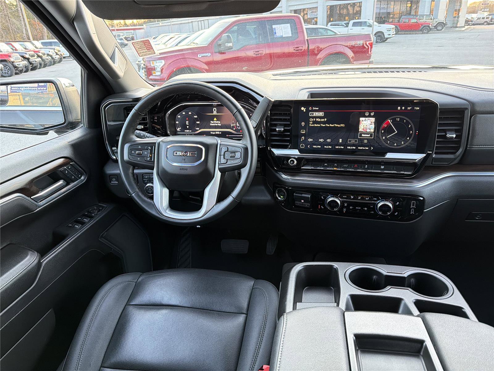 Used 2025 GMC Sierra 1500 SLT image 23