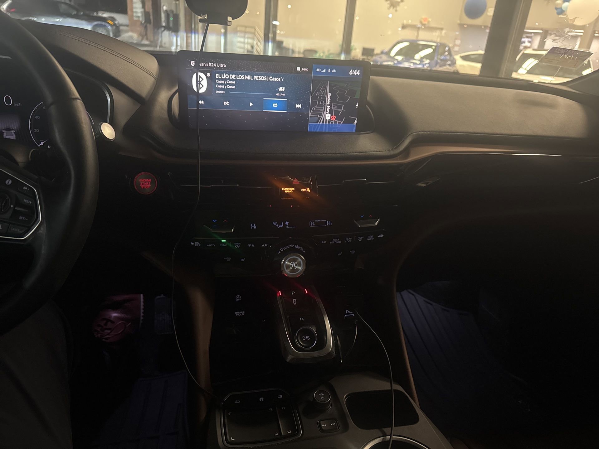 Used 2022 Acura MDX SH-AWD w/ Technology Package image 4