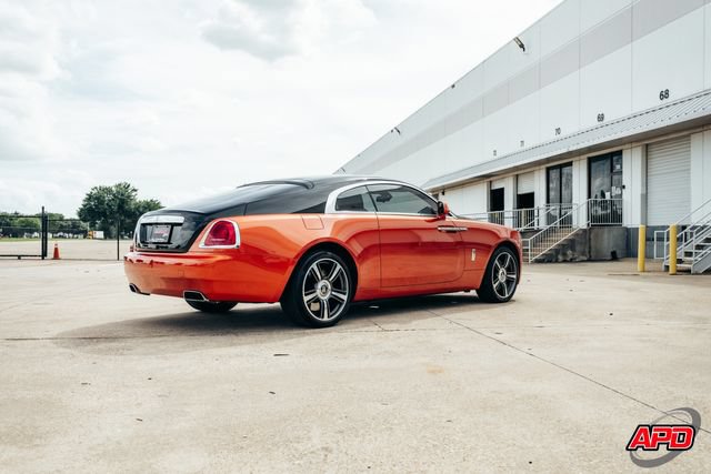 Used 2015 Rolls-Royce Wraith RWD image 59