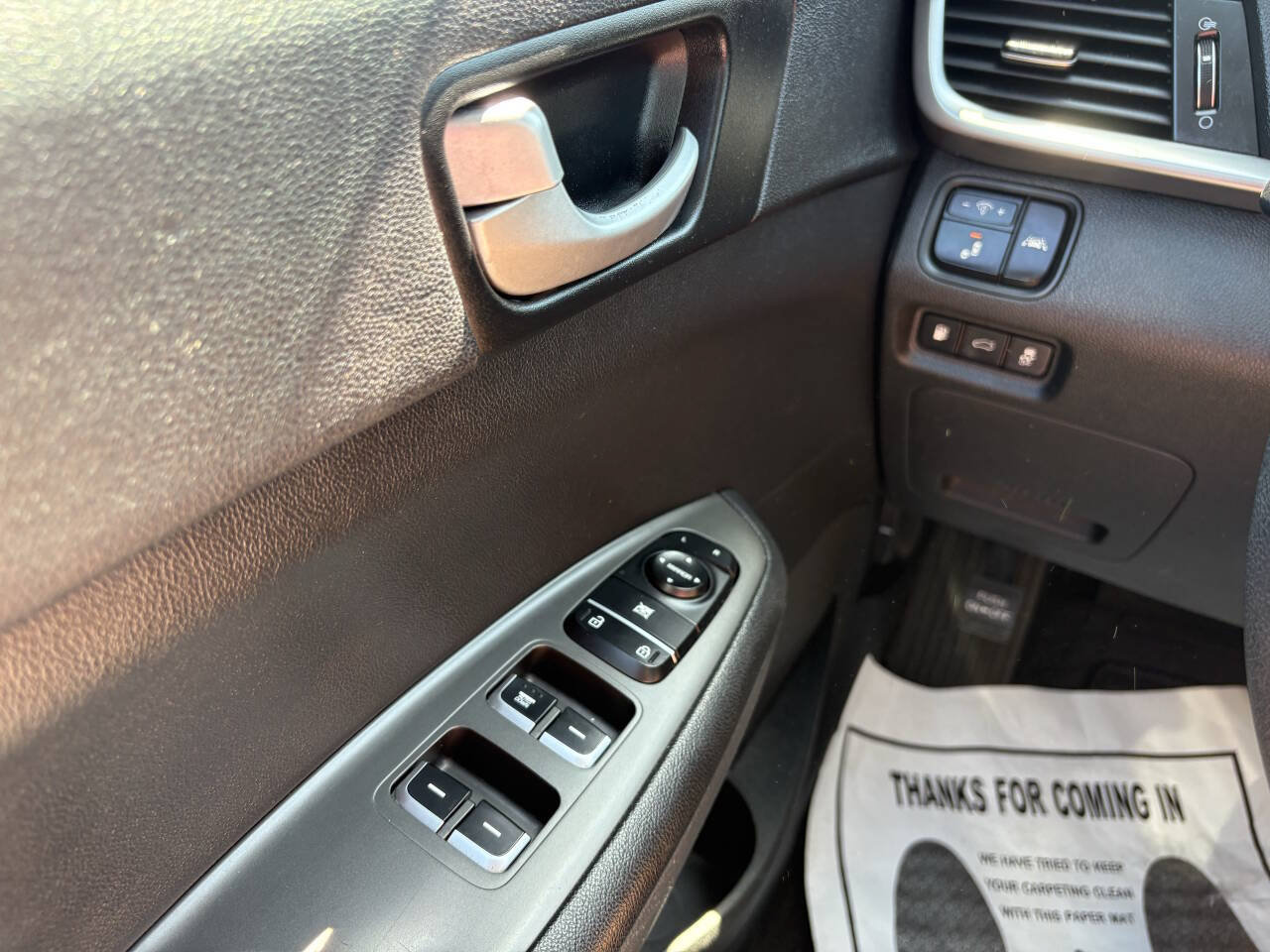 Used 2020 Kia Optima LX FWD image 19
