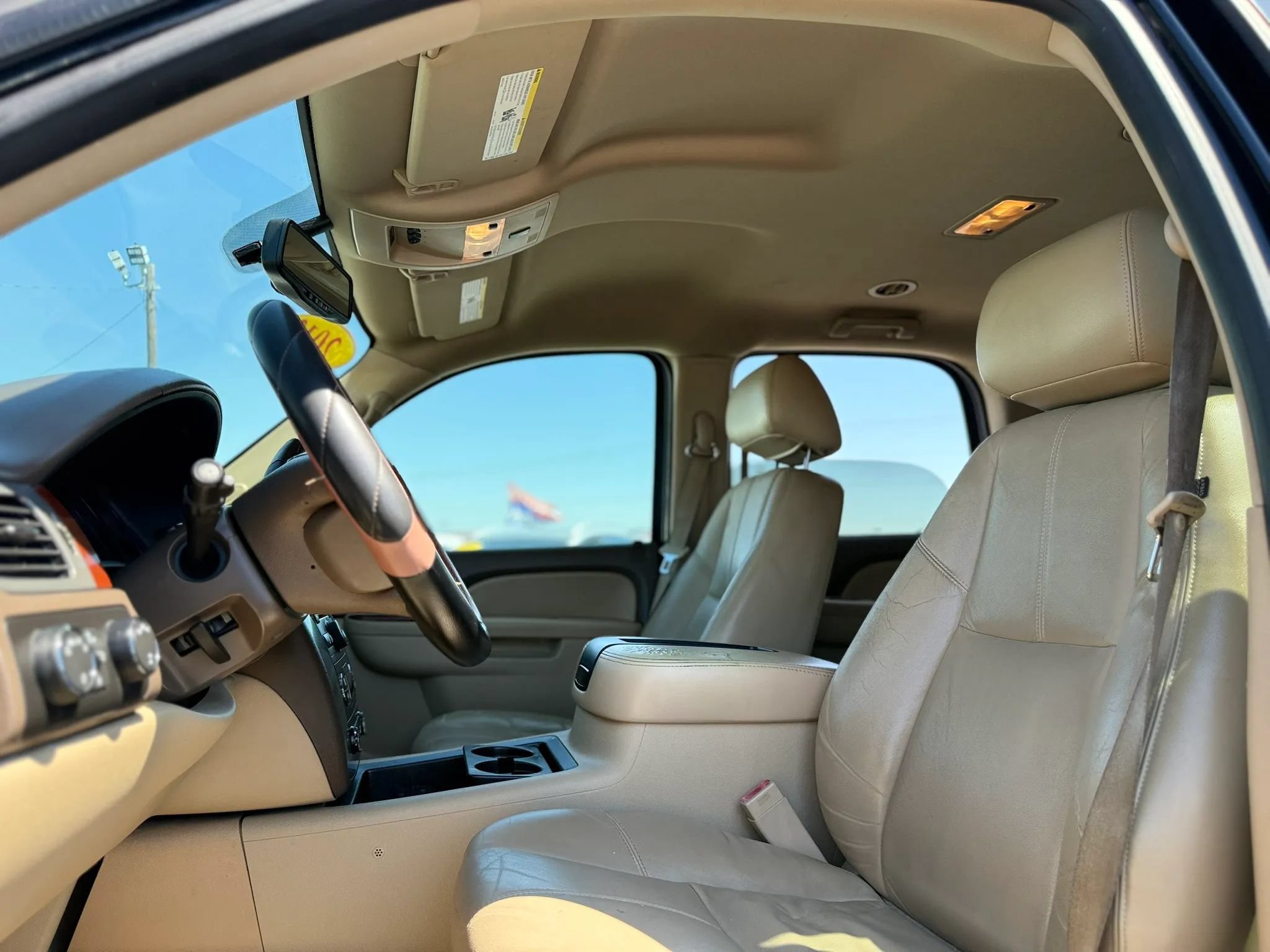 Used 2012 GMC Yukon SLT AWD/4WD image 18