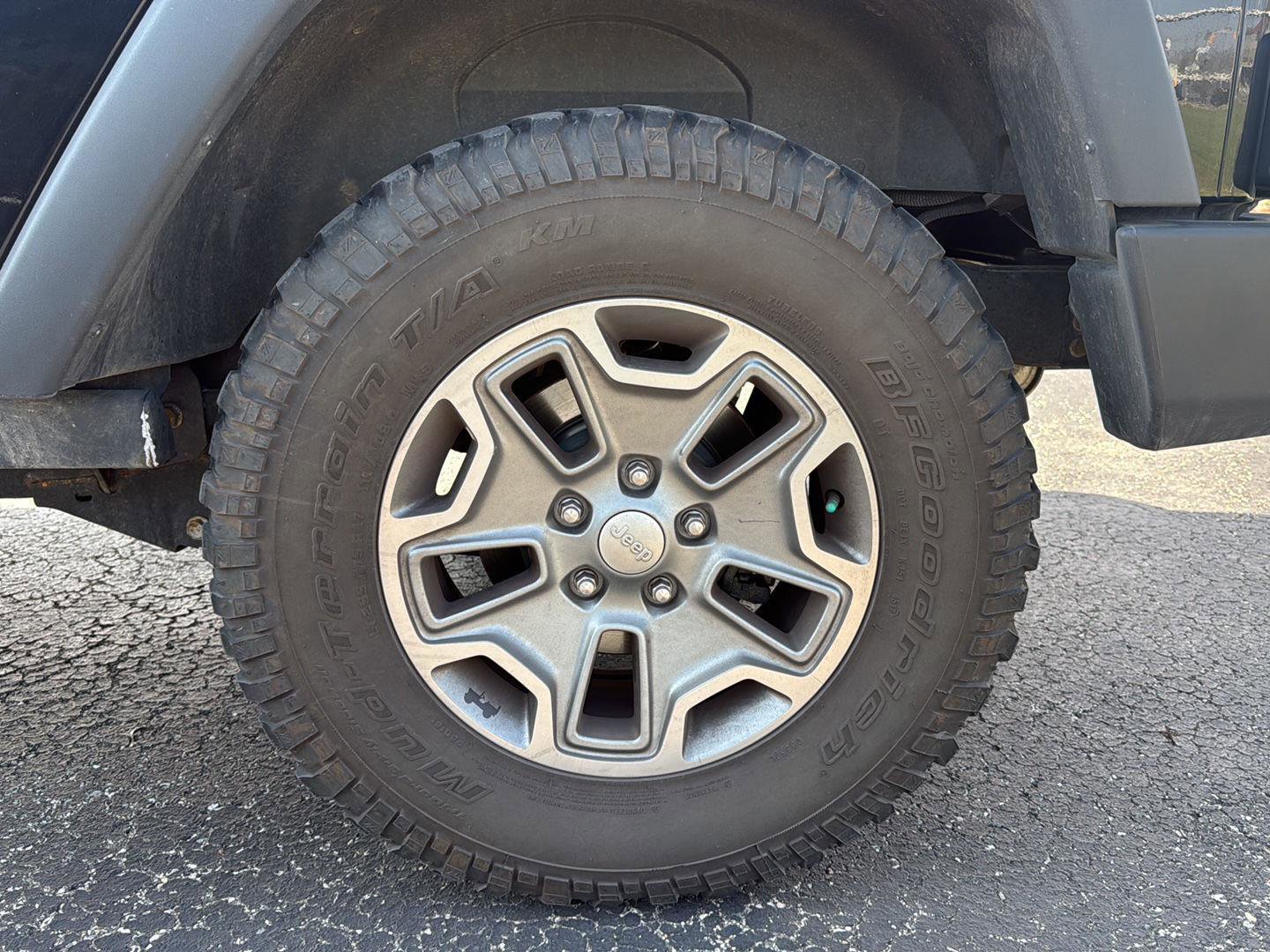 Used 2018 Jeep Wrangler Rubicon w/ Cold Weather Group image 7