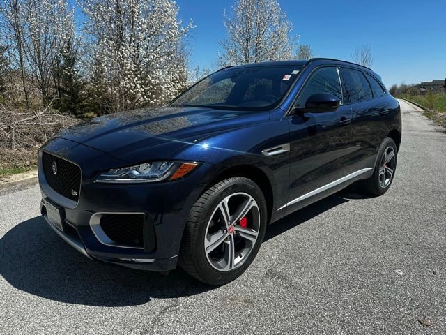 Used 2017 Jaguar F-PACE S image 1