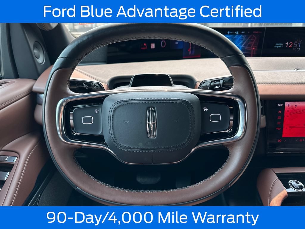 Used 2025 Lincoln Navigator L Reserve AWD/4WD image 20