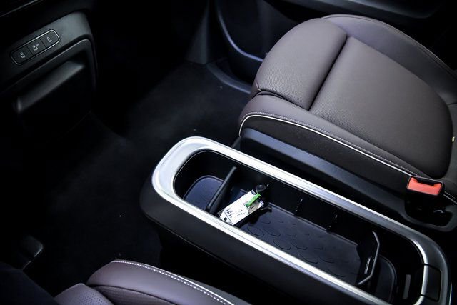 New 2025 Volkswagen ID. Buzz Pro S image 18