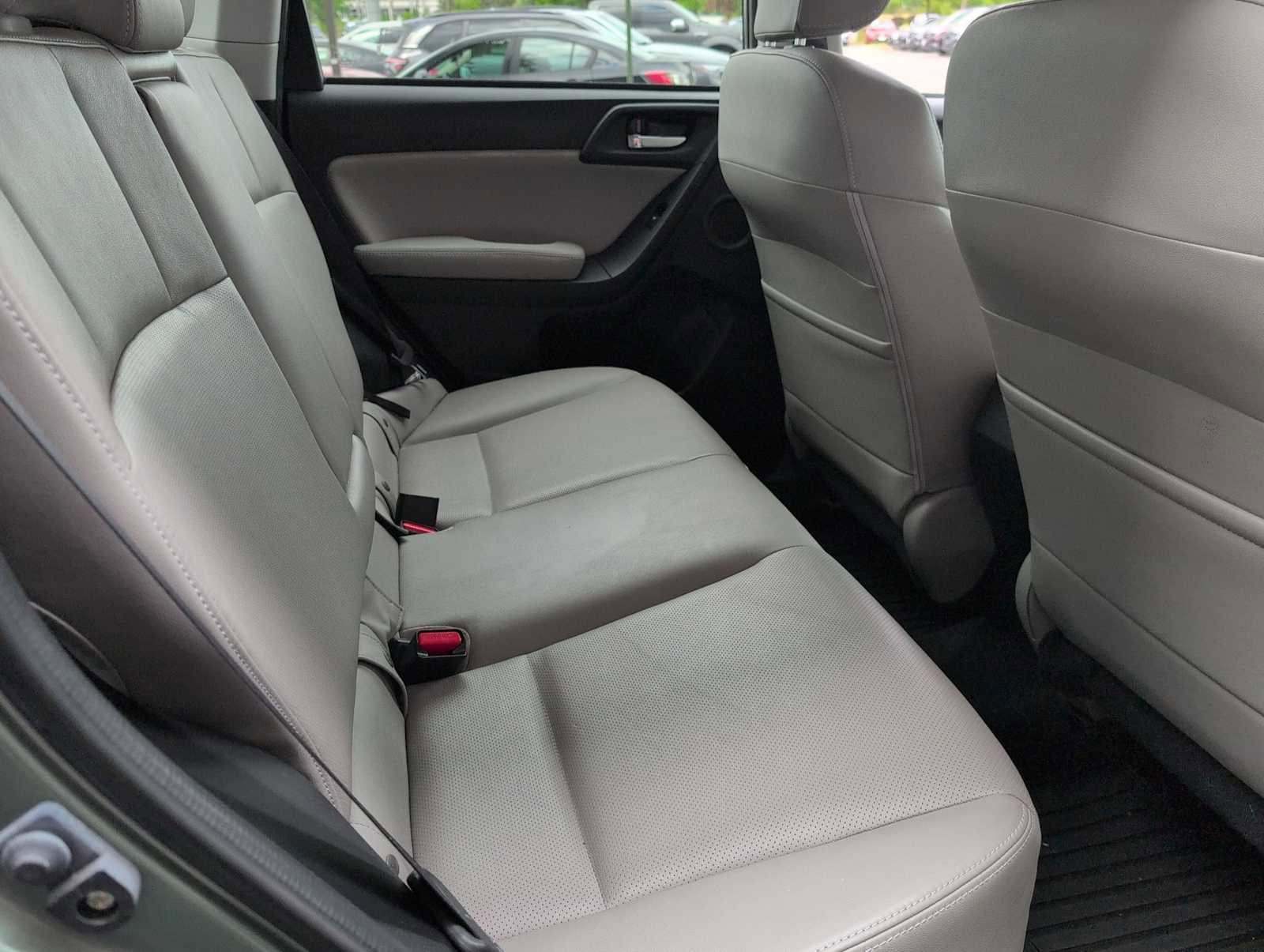 Used 2016 Subaru Forester 2.5i Touring w/ Eyesight & Navigation System AWD/4WD image 20