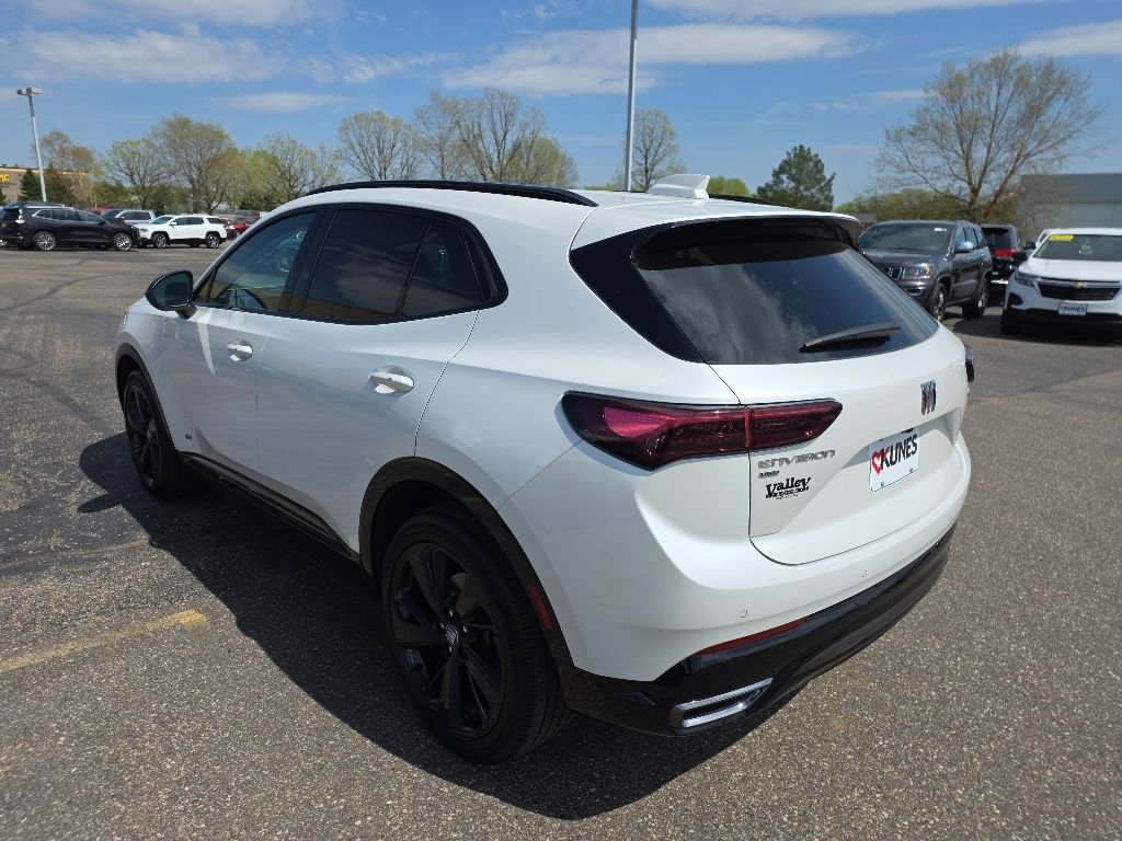 Used 2024 Buick Envision Sport Touring AWD/4WD image 8