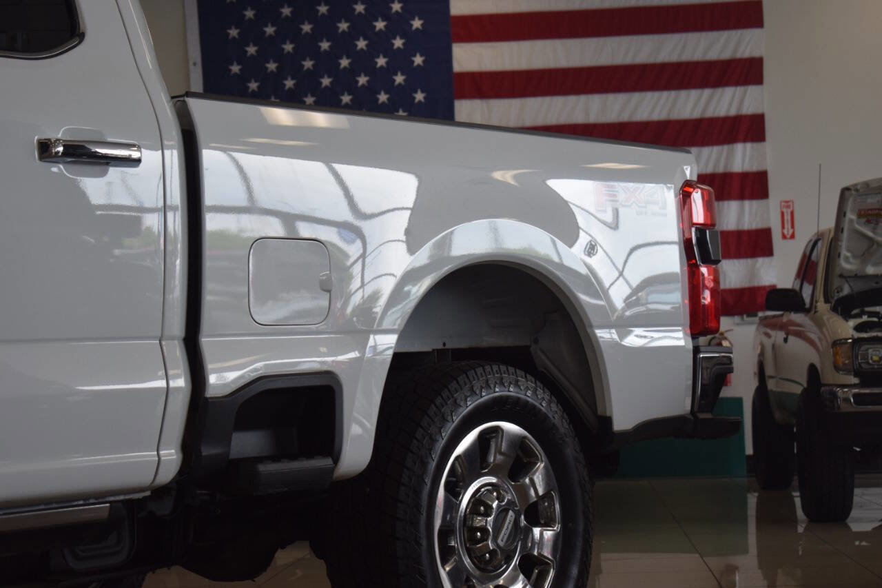 Used 2023 Ford F250 Lariat w/ Chrome Package AWD/4WD image 18