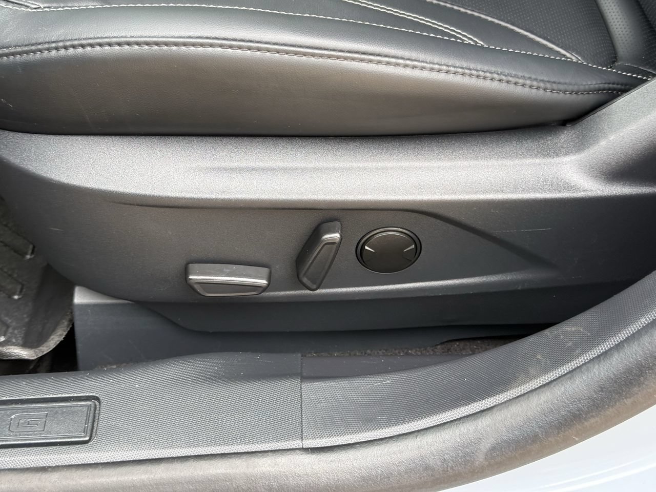 Used 2024 Ford Mustang Mach-E Premium RWD image 25