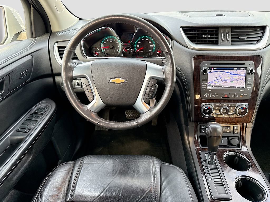 Used 2015 Chevrolet Traverse LTZ image 25