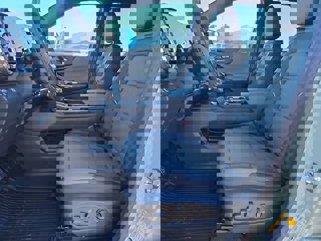 New 2026 Chevrolet Equinox LT w/ Convenience Package II image 12